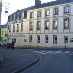 Hotelfotos Au Nom de Jesus Logis