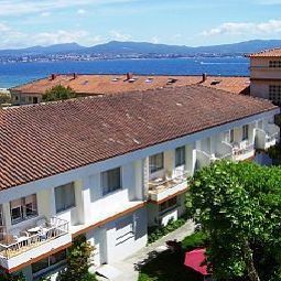 Rodeiramar 2A Hostal Cangas 