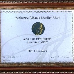 Certificato Dinasty Rezidence Fotos