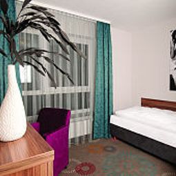 Room Altstadthotel Guesthouse Die Galerie Fotos
