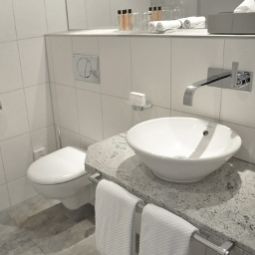 Camera da bagno Adelante Fotos