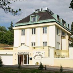 Vue extérieure Pawlovnia Fotos