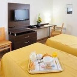  Séjours & Affaires Apparthotel Caen Le Clos Beaumois Fotos