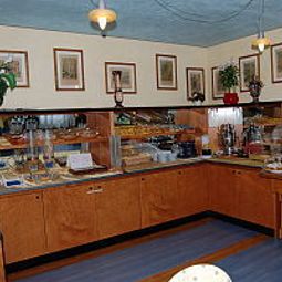 Buffet Ilga Collecchio Fotos