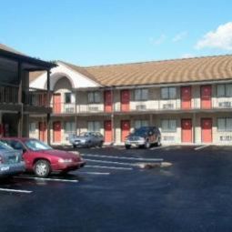 Econo Lodge Norwalk Norwalk 