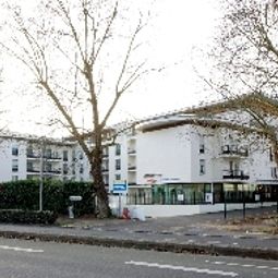 Vista exterior Appart City Le Port Marly Residence Hoteliere Fotos