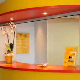 Reception P’tit Dej-HOTEL Bordeaux Lormont Fotos