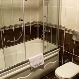 Cuarto de baño Tashkonak Suites Fotos