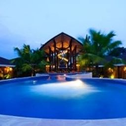  The Village Coconut Island Beach Resort Fotos