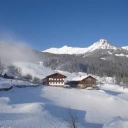 Ausblick Bauernhof Biohof Maurachgut Fotos