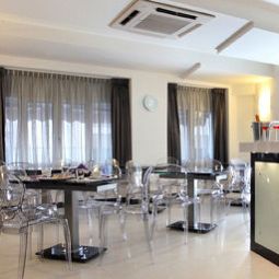 Комната для завтраков Golden Hotel Fotos