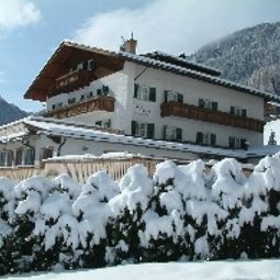 Exterior view Sporthotel Platz Fotos