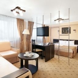 Junior suite AMAKS Congress Hotel Fotos