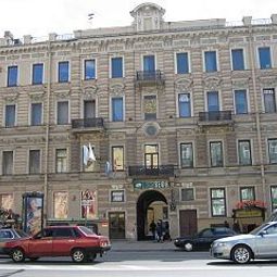 Exterior view ALTBURG on Nevsky 53 Fotos