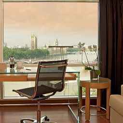  Plaza on the River Club and Residence Fotos