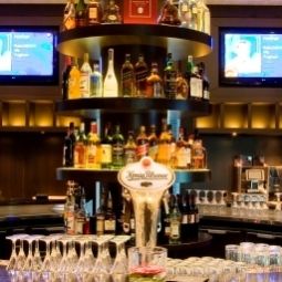 Bar Van der Valk Airporthotel Fotos