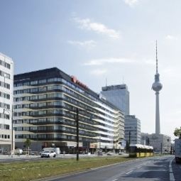 Ausblick Ramada Alexanderplatz Fotos