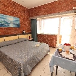 Chambre avec terrasse Marina Fotos