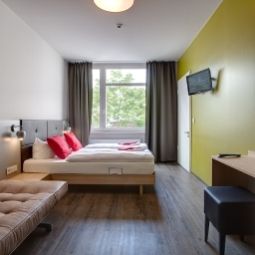 Zimmer Meininger Mitte Fotos