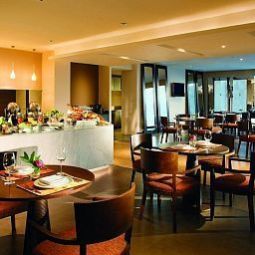 Breakfast room Pan Pacific Serviced Suites Bangkok Fotos
