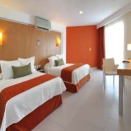 Zimmer Ramada Cancun City Fotos
