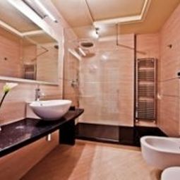 Bathroom Kristal Palace TonelliHotels Fotos
