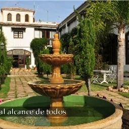 Сад Molino de Santillan Fotos