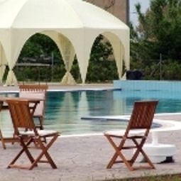 Piscina Royals Gate Hotel Fotos
