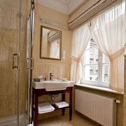 Bathroom Garden Boutique Fotos