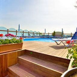Pool Istanbul Trend Fotos