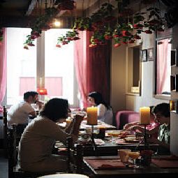 Sala colazione nel ristorante Cordoeanier Fotos