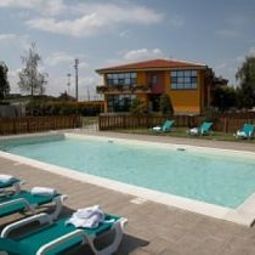 Piscine Lo Scoiattolo Fotos