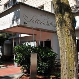 Vue extérieure City Partner Hotel Sittardsberg Haus Superior Fotos