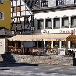 Im Burghof Altenahr Rheinland-Pfalz