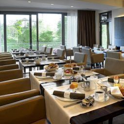 Salle du petit-déjeuner Eberhards Fotos