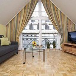  Schwiecheldthaus Residenz Fotos