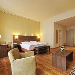  Am Großen Waisenhaus Fotos