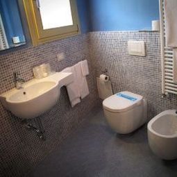 Badezimmer 6 Porte Guesthouse Fotos