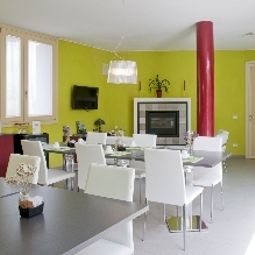 Halle 6 Porte Guesthouse Fotos
