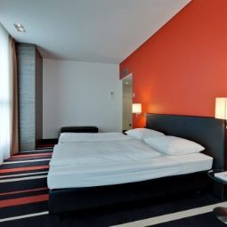 Chambre pour voyageurs d'affaires Enso Fotos