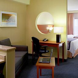 Zimmer Fairfield Inn & Suites Montreal Airport Fotos