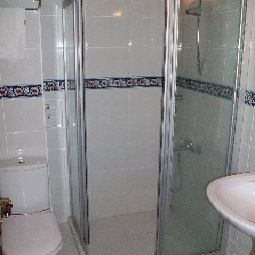 Badezimmer Ninova Pension Fotos