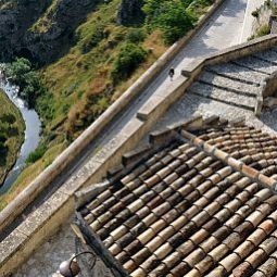 Фасад Sextantio Albergo Diffuso Le Grotte della Civita Fotos