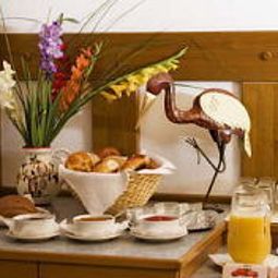 Buffet Vier Jahreszeiten Landhaus Fotos