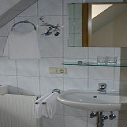 Bathroom Rössel Gasthof Fotos