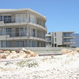 Фасад Sunstays Lagoon Beach Apartments Fotos