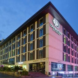 Widok zewnętrzny Doubletree by Hilton Istanbul Old town Fotos