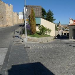 Vista esterna Puerta de la Santa Fotos
