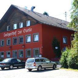 zur Quelle Landgasthof Seeshaupt Bayern