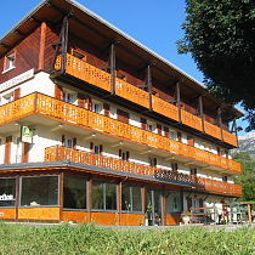 Exterior view La Roseraie Fotos